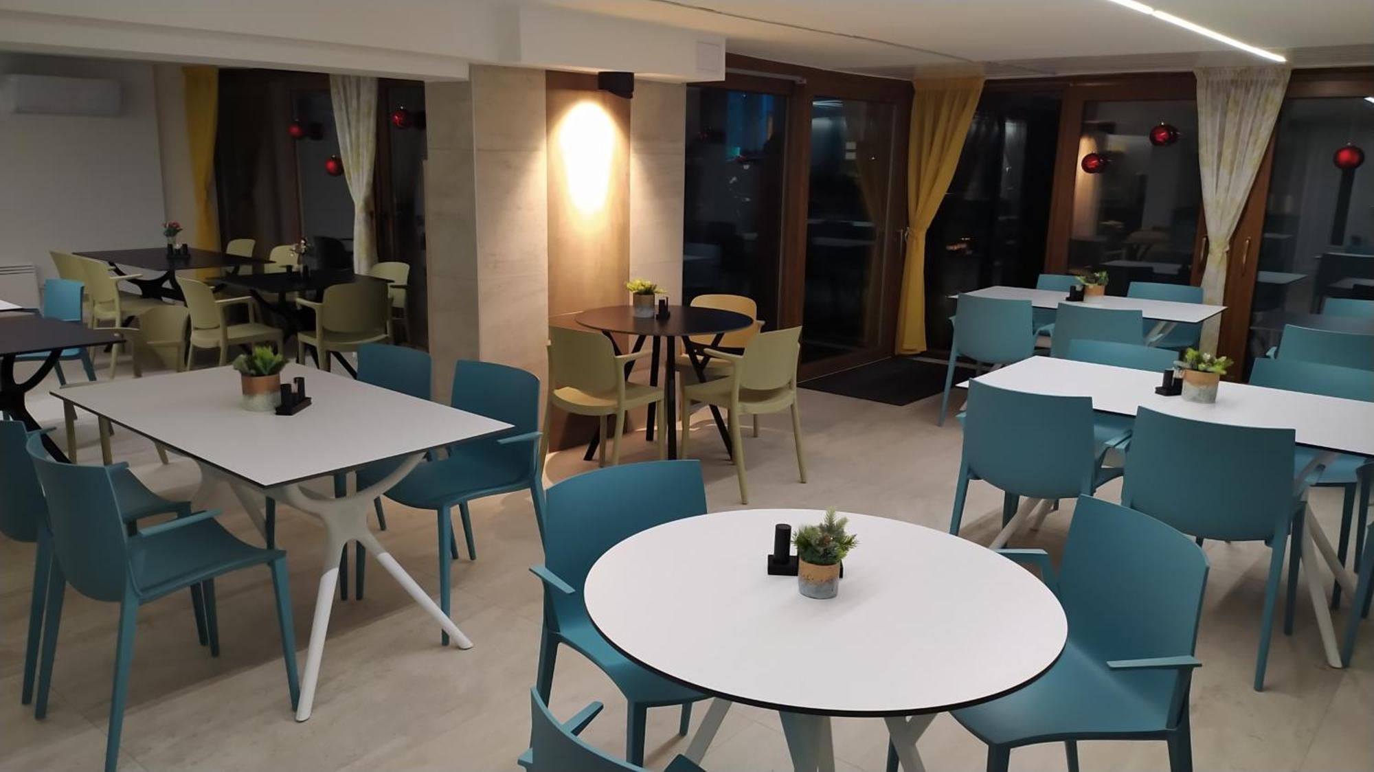 La Vita Premium Panzio Gyula Exterior photo